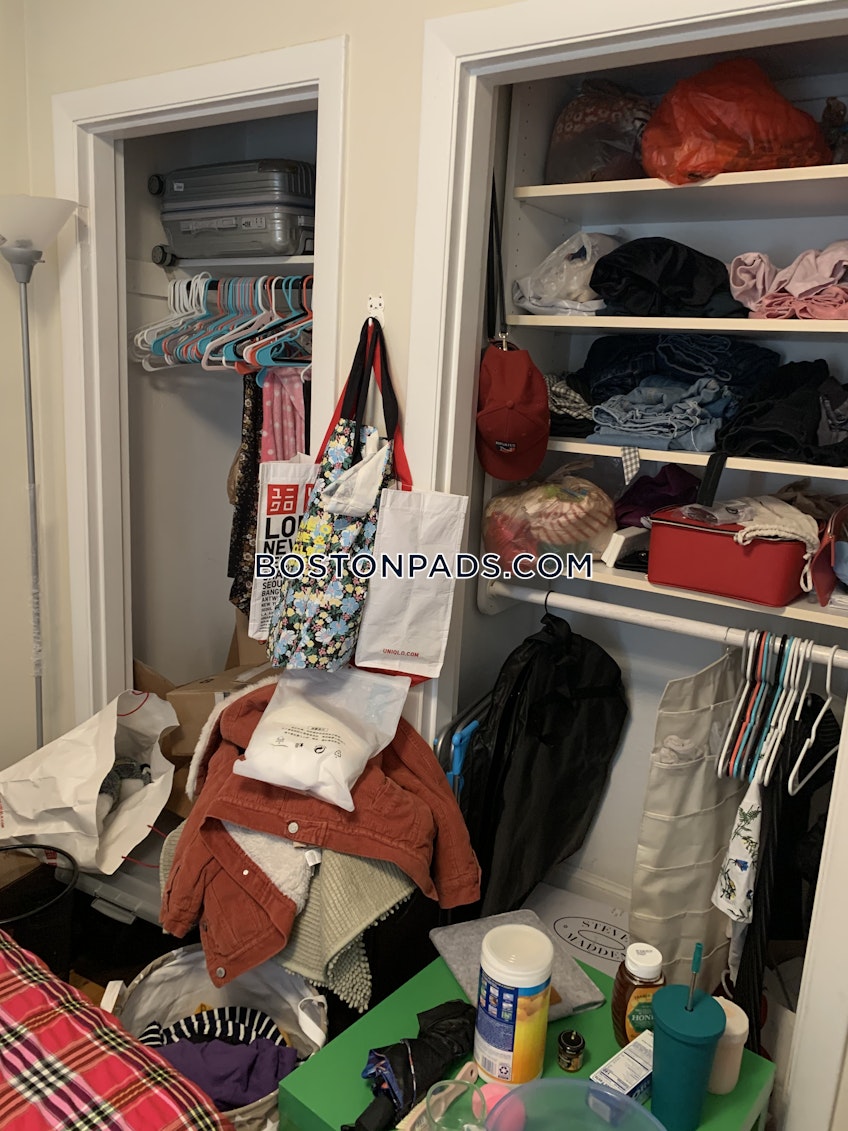 Boston - $4,725+ /month