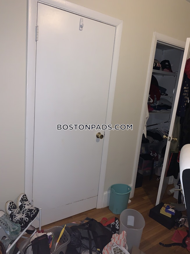 Boston - $4,725+ /mo