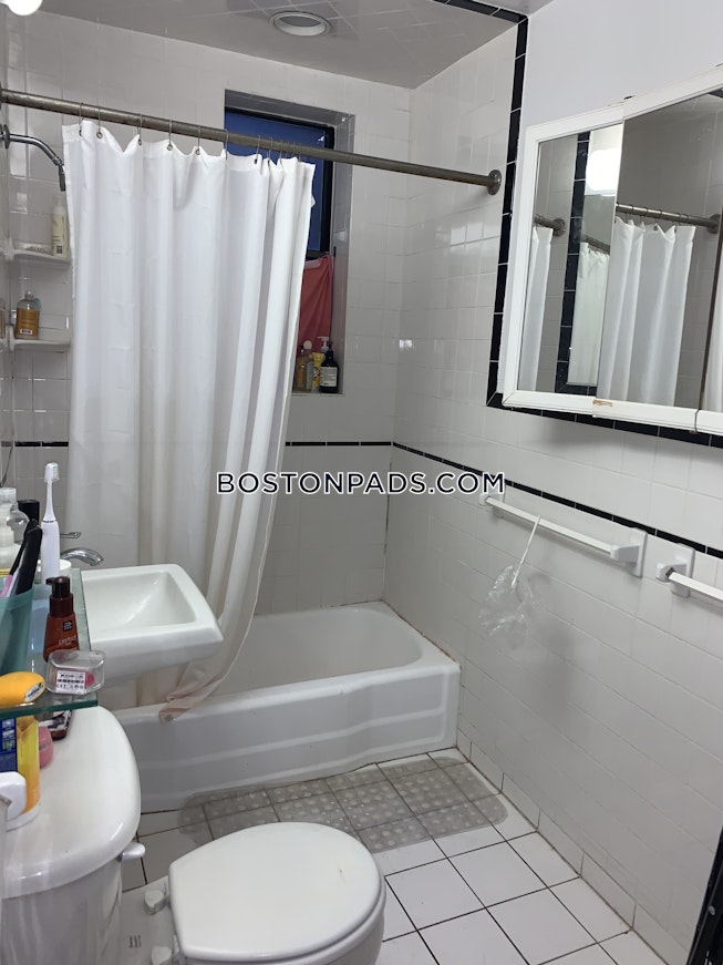 Boston - $4,725+ /mo