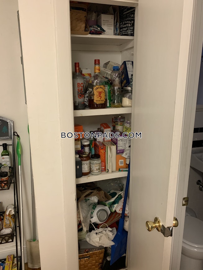 Boston - $4,725+ /mo