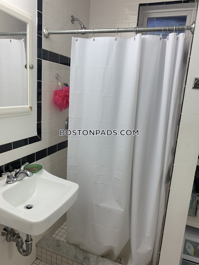 Boston - $4,725+ /mo