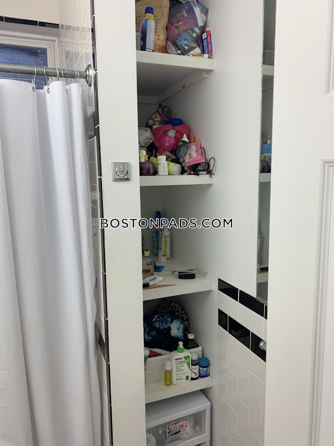 Boston - $4,725+ /mo