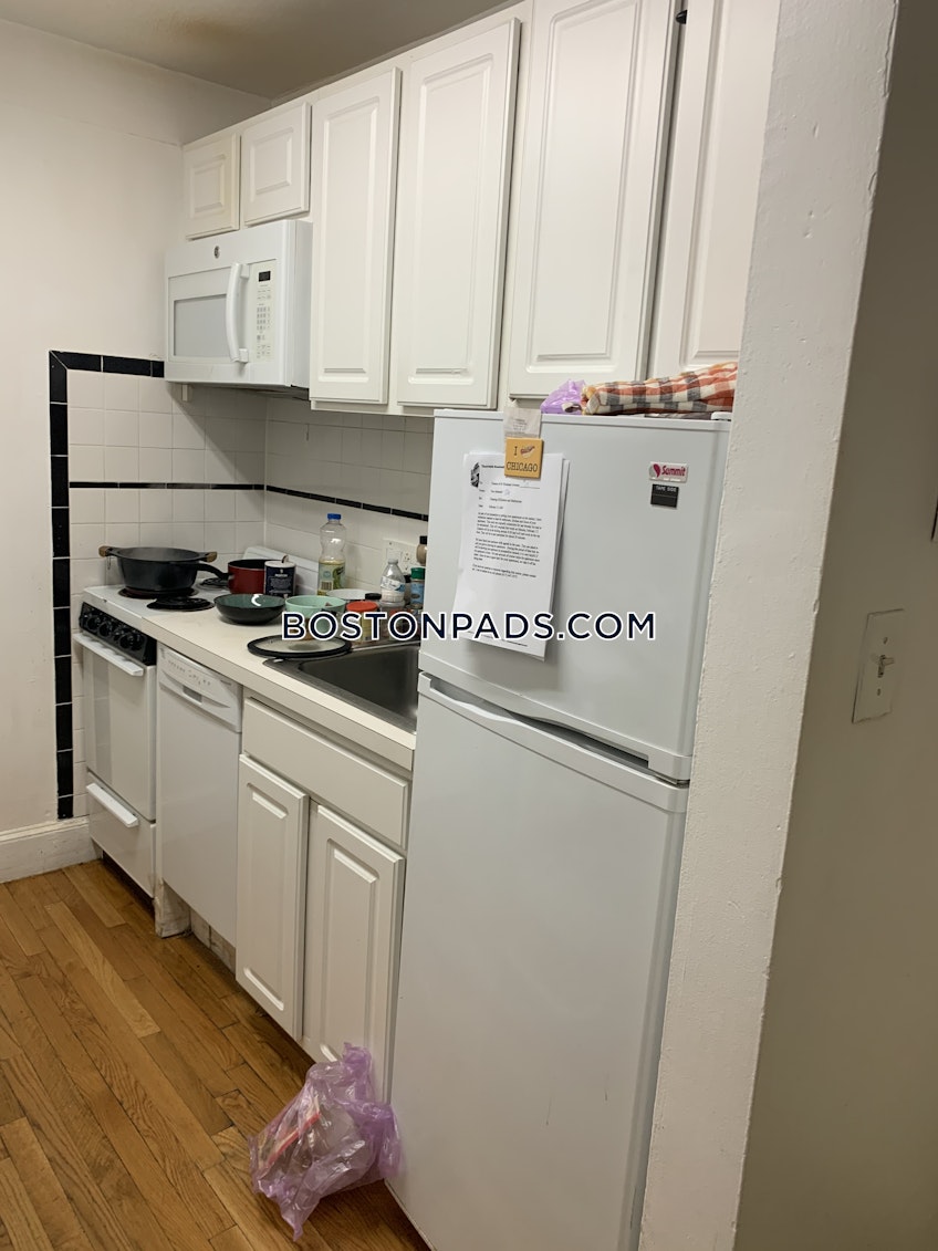 Boston - $4,250+ /month