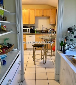 Wallingford Rd. Boston