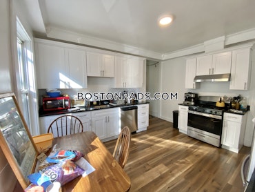 Boston - 5 Beds, 2 Baths