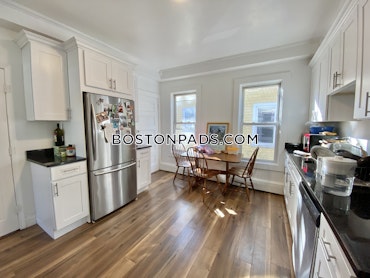 Boston - 5 Beds, 2 Baths