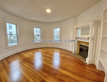 Boston - 4 Beds, 2 Baths