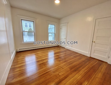 Boston - 4 Beds, 2 Baths