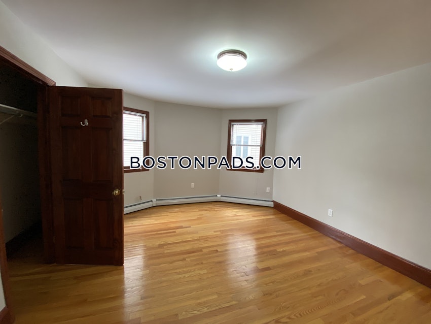 CAMBRIDGE - CENTRAL SQUARE/CAMBRIDGEPORT - 3 Beds, 1 Bath - Image 6