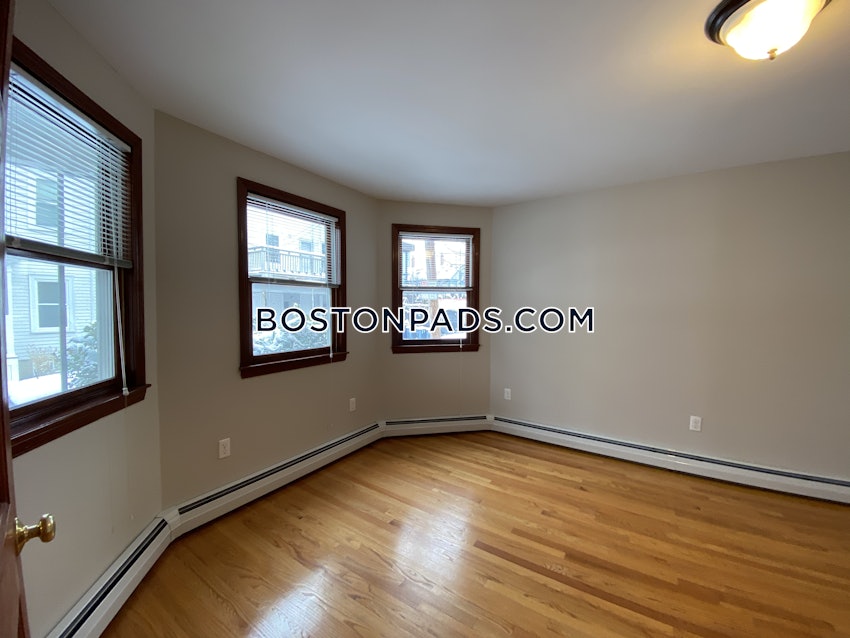 CAMBRIDGE - CENTRAL SQUARE/CAMBRIDGEPORT - 3 Beds, 1 Bath - Image 9