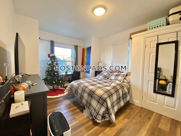 Boston - 1 Beds, 1 Baths