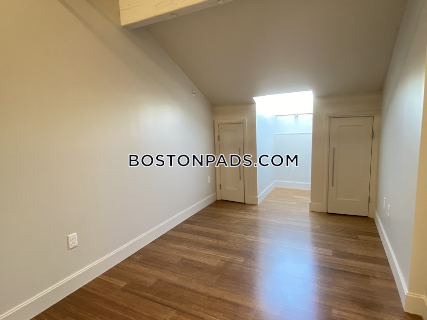 BOSTON - CHARLESTOWN - 2 Beds, 1.5 Baths - Image 5