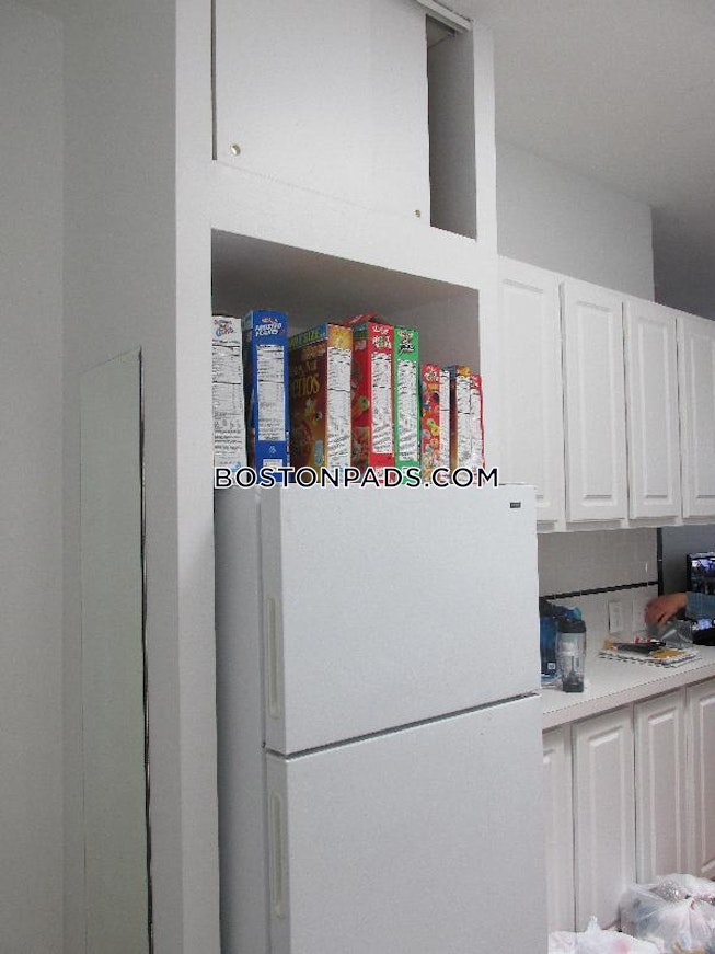 Boston - $3,200+ /mo