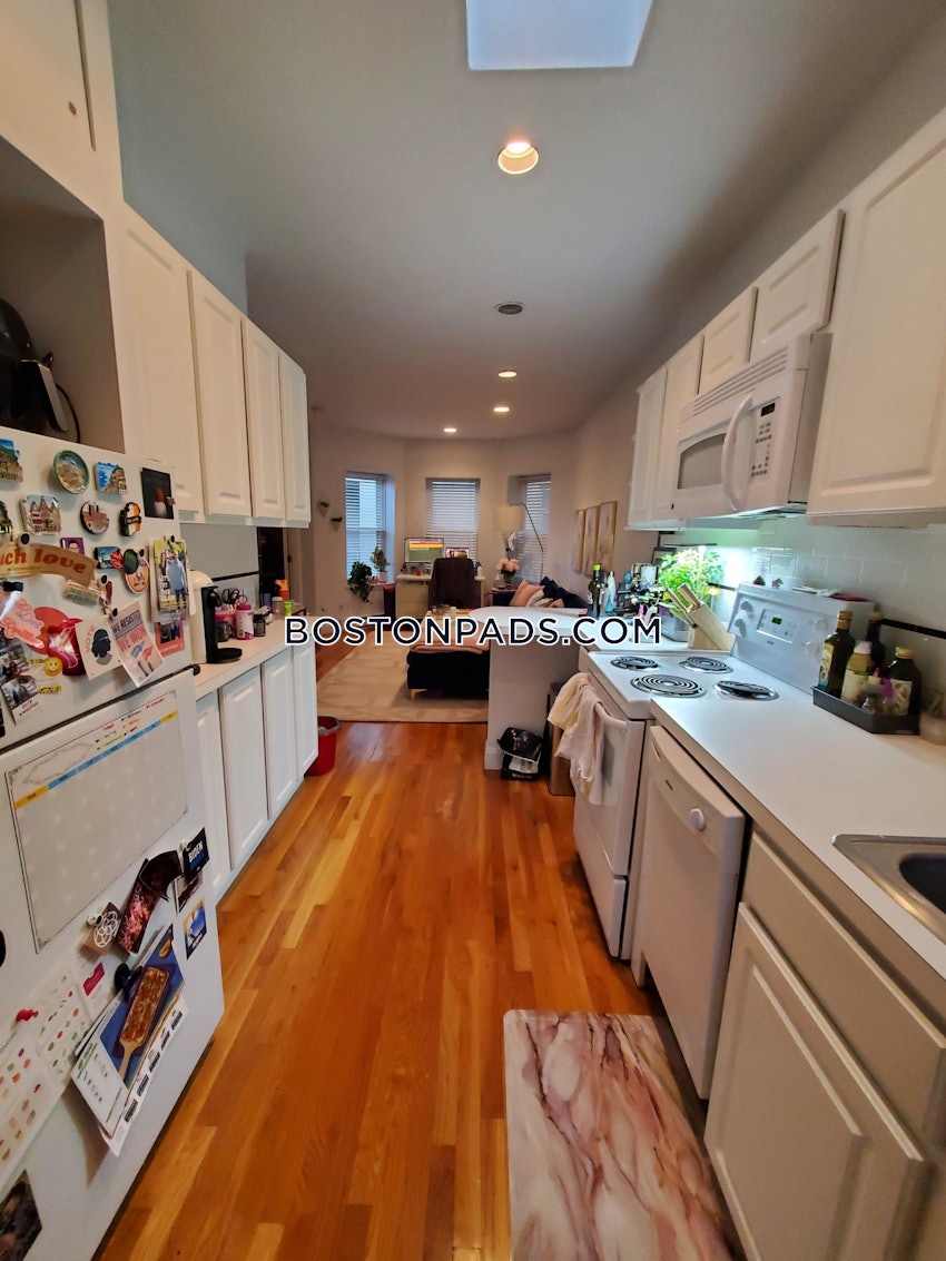 BOSTON - NORTHEASTERN/SYMPHONY - 1 Bed, 1 Bath - Image 11