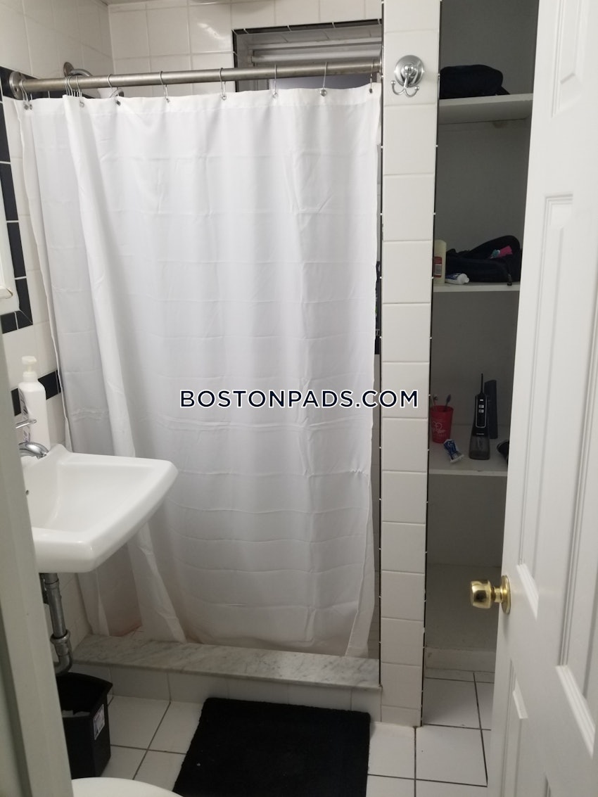 BOSTON - NORTHEASTERN/SYMPHONY - 2 Beds, 1 Bath - Image 5