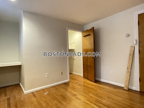 Shawmut Ave. Boston photo 28