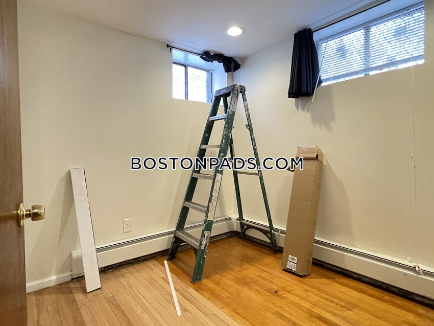 BOSTON - SOUTH END - 2 Beds, 1.5 Baths - Image 9