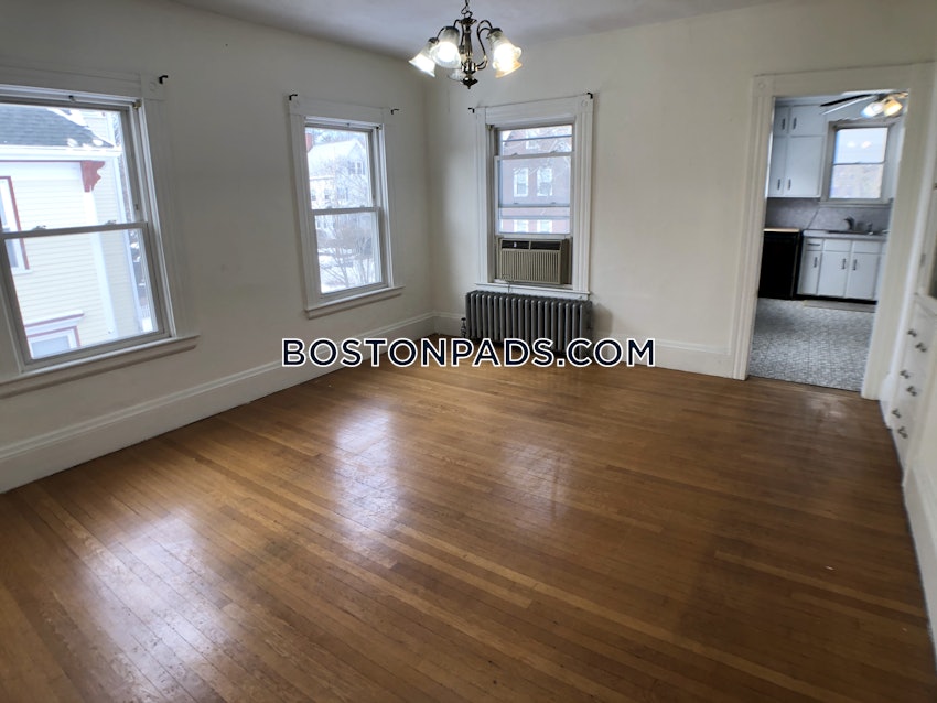 MALDEN - 2 Beds, 1 Bath - Image 10