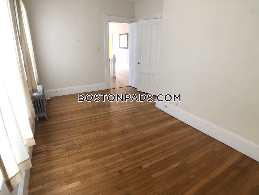 MALDEN - 2 Beds, 1 Bath - Image 6