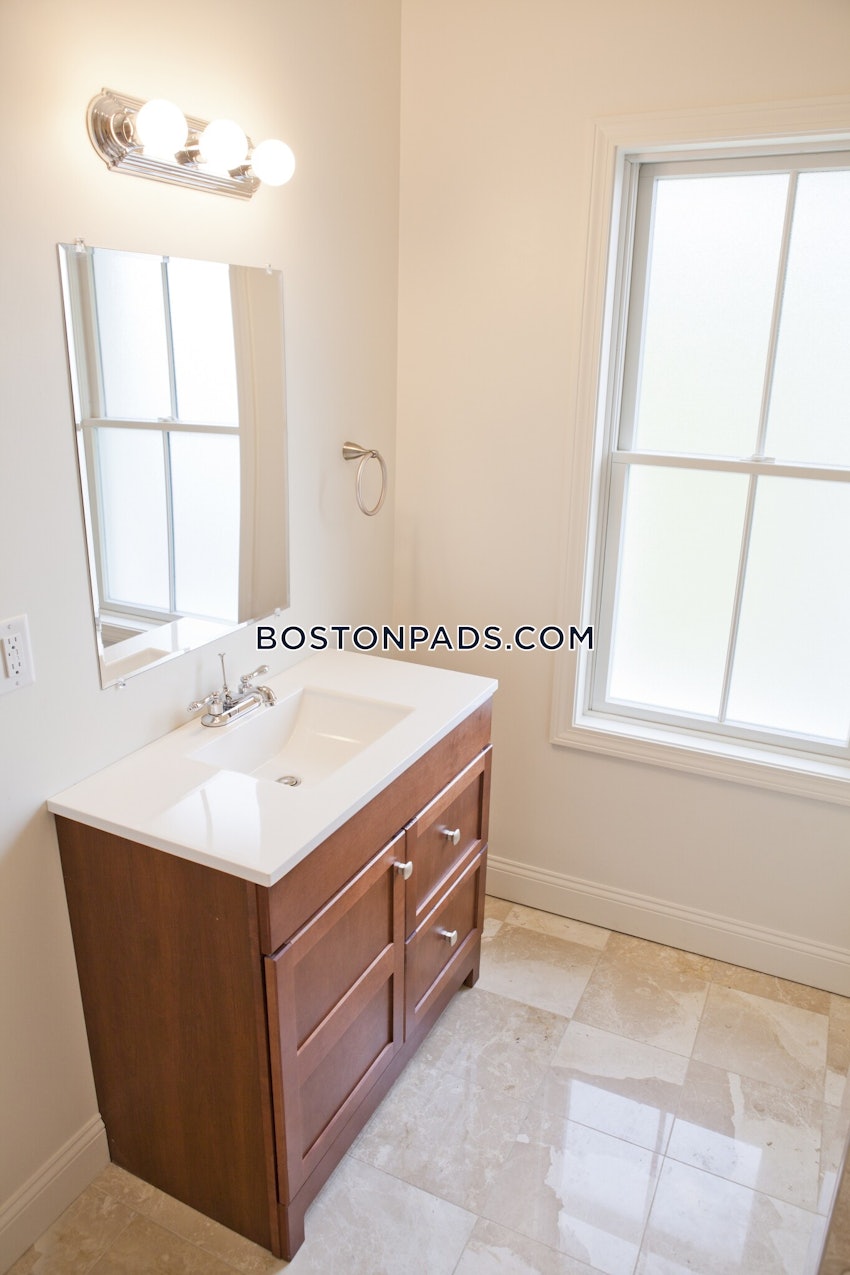 BOSTON - JAMAICA PLAIN - HYDE SQUARE - 3 Beds, 1.5 Baths - Image 7