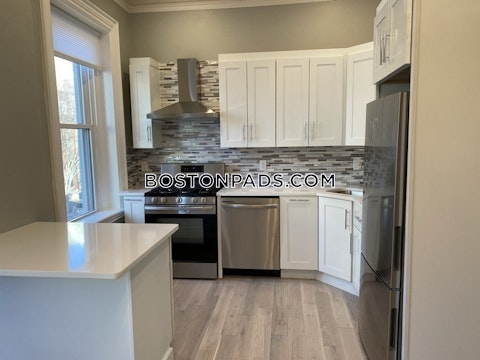 Wigglesworth St. Roxbury Crossing photo 3