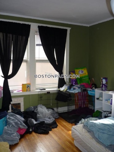 Boston - 1 Beds, 1 Baths