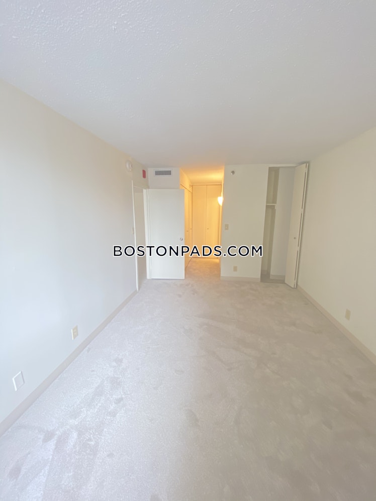 Huntington Ave., Boston