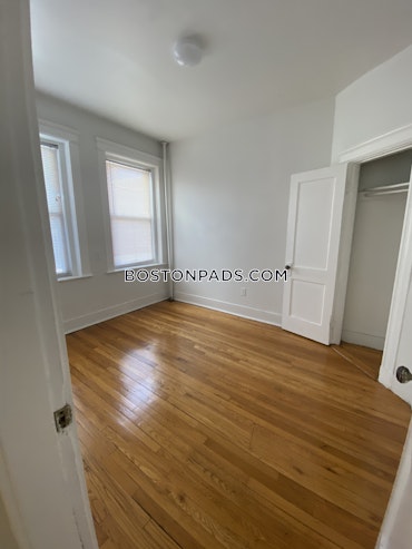 Boston - 2 Beds, 1 Baths