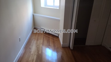 Boston - 1 Beds, 1 Baths