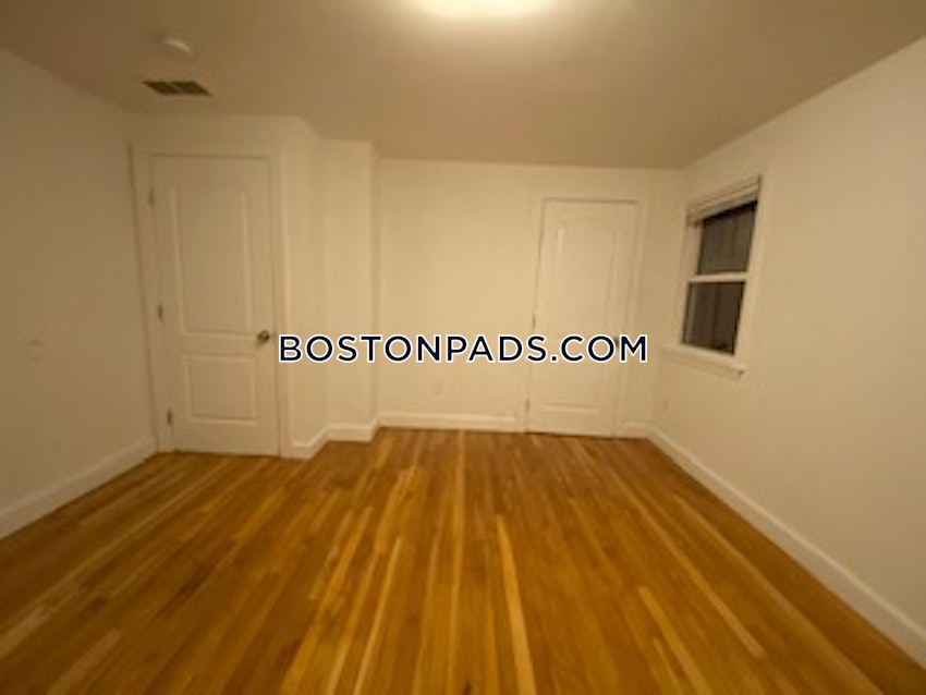 BOSTON - MATTAPAN - 3 Beds, 1 Bath - Image 14