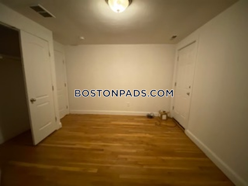 BOSTON - MATTAPAN - 3 Beds, 1 Bath - Image 8