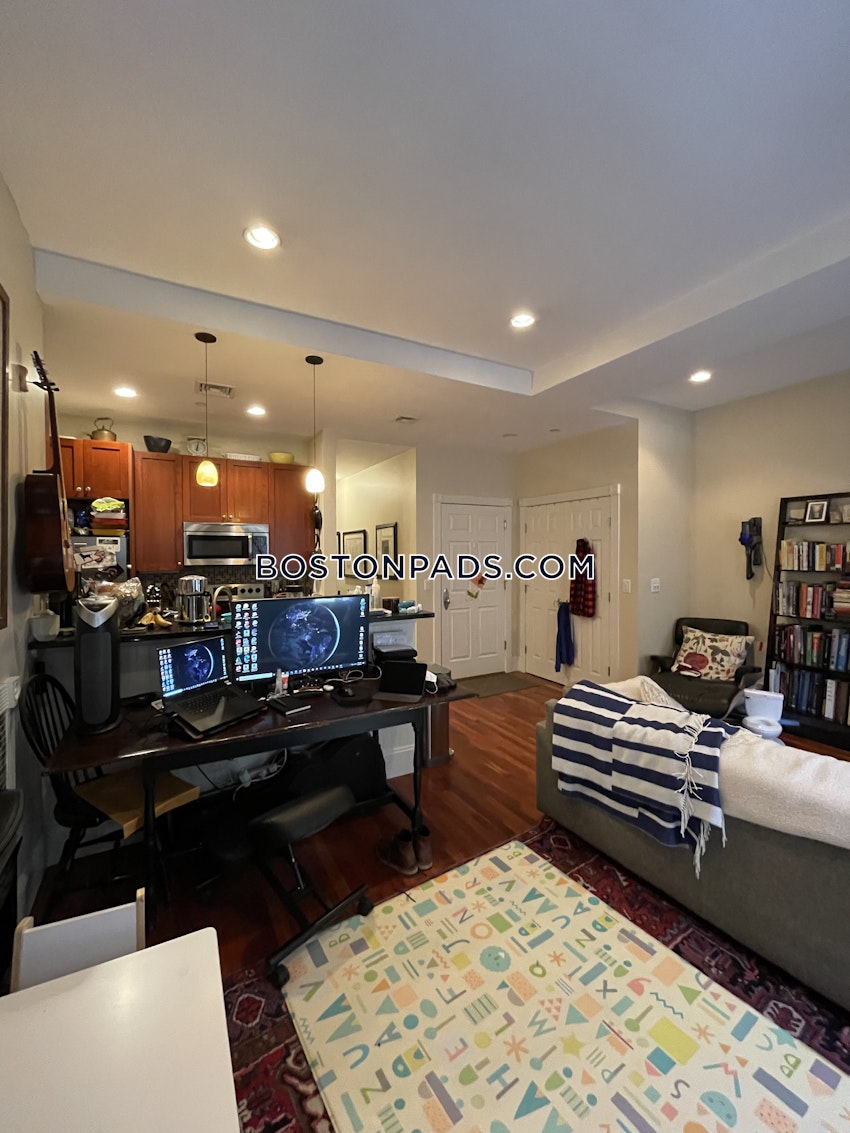 BOSTON - BEACON HILL - 2 Beds, 2 Baths - Image 26