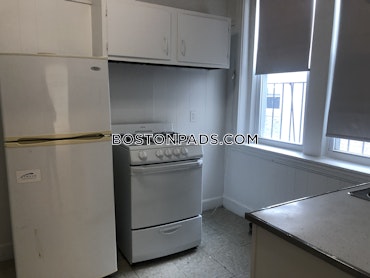 Boston - 1 Beds, 1 Baths