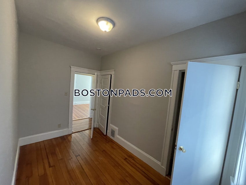 BOSTON - DORCHESTER - UPHAMS CORNER - 4 Beds, 2 Baths - Image 3