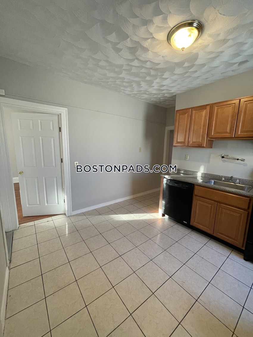 BOSTON - DORCHESTER - UPHAMS CORNER - 4 Beds, 2 Baths - Image 5