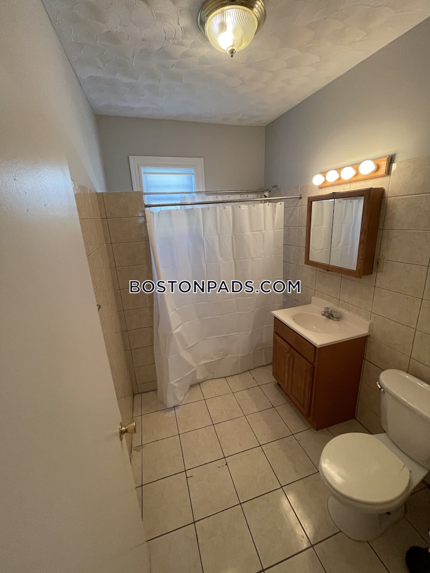 BOSTON - DORCHESTER - UPHAMS CORNER - 4 Beds, 2 Baths - Image 17