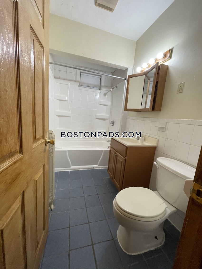 BOSTON - DORCHESTER - UPHAMS CORNER - 4 Beds, 2 Baths - Image 8