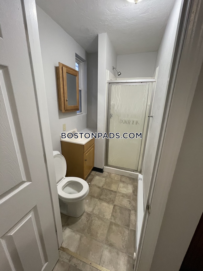 BOSTON - DORCHESTER - UPHAMS CORNER - 4 Beds, 2 Baths - Image 16