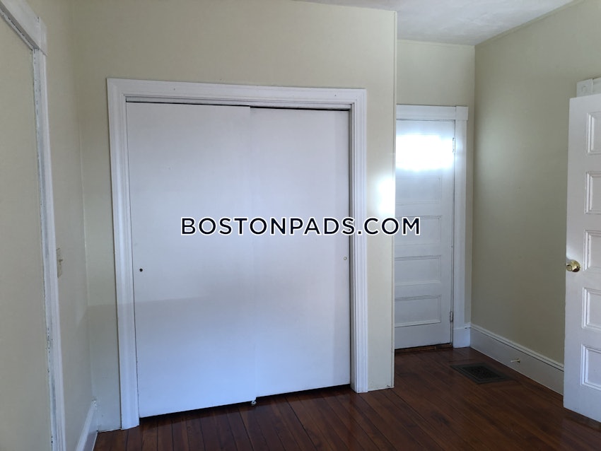 BOSTON - ALLSTON - 4 Beds, 2 Baths - Image 15