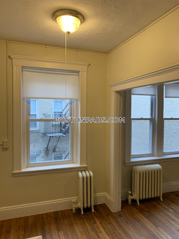 Boston - 1 Beds, 1 Baths