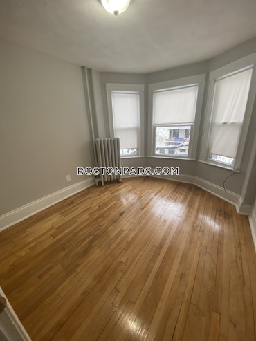 Boston - 3 Beds, 1 Baths