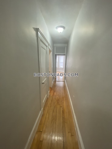 Boston - 3 Beds, 1 Baths