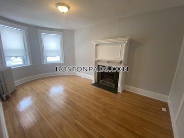 Boston - 3 Beds, 1 Baths