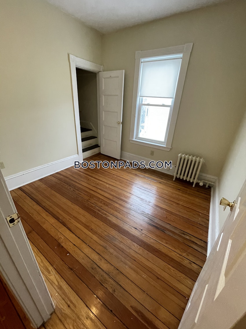 BOSTON - DORCHESTER - SAVIN HILL - 3 Beds, 2 Baths - Image 16