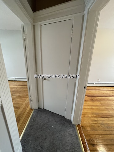 Boston - 2 Beds, 1 Baths