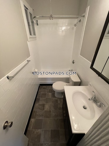 Boston - 2 Beds, 1 Baths