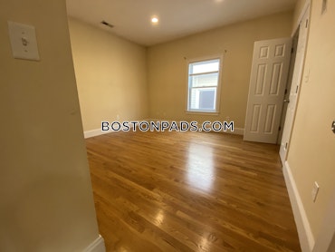 Boston - 3 Beds, 1 Baths