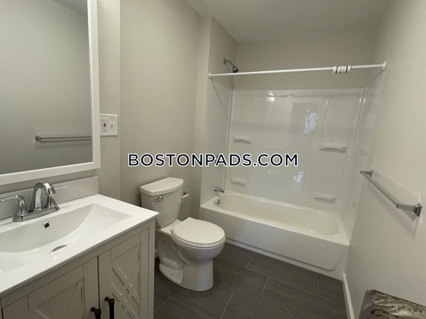 CAMBRIDGE - INMAN SQUARE - 4 Beds, 2 Baths - Image 21