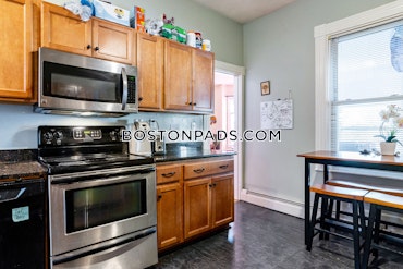 Boston - 2 Beds, 1 Baths