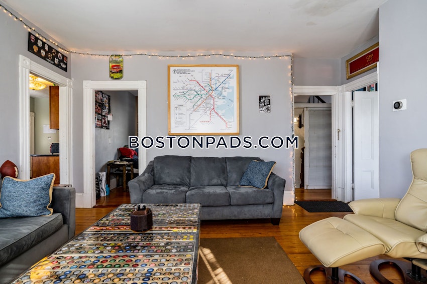 BOSTON - ALLSTON - 4 Beds, 2 Baths - Image 7